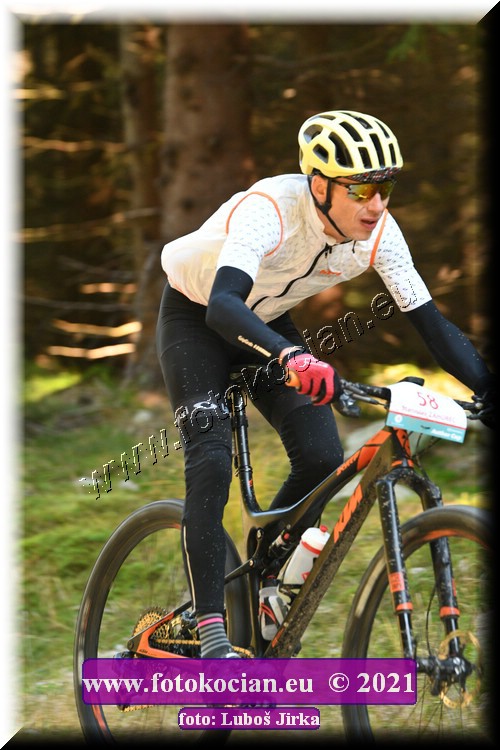 Náhled obrázku: 2021-6211-CTAuthor-58.JPG