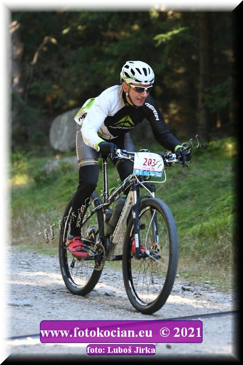 Náhled obrázku: 2021-6247-CTAuthor-203.JPG