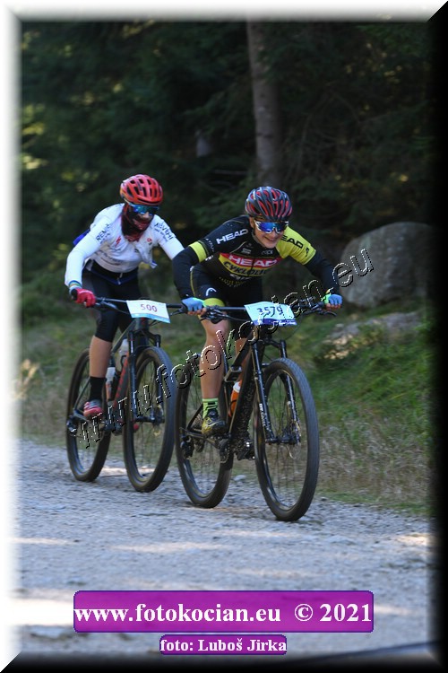 Náhled obrázku: 2021-6275-CTAuthor-3579.JPG