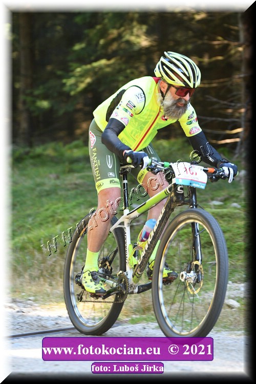 Náhled obrázku: 2021-6304-CTAuthor-107.JPG