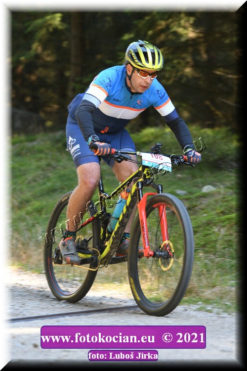 Náhled obrázku: 2021-6305-CTAuthor-108.JPG