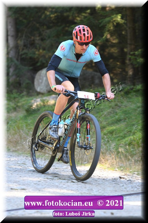 Náhled obrázku: 2021-6316-CTAuthor-14.JPG