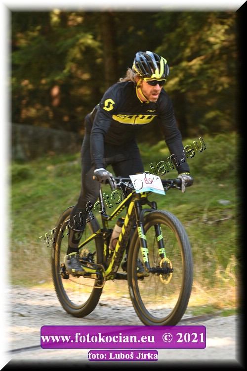 Náhled obrázku: 2021-6321-CTAuthor-89.JPG