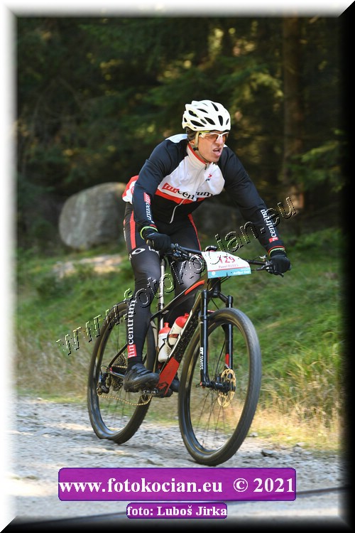 Náhled obrázku: 2021-6343-CTAuthor-129.JPG