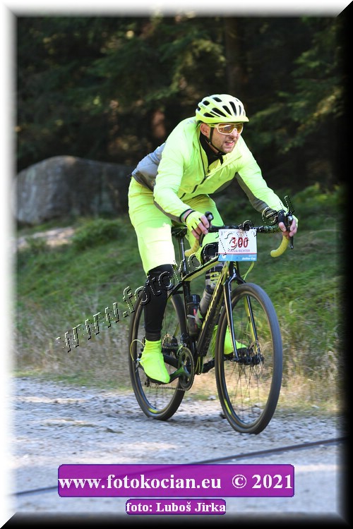 Náhled obrázku: 2021-6345-CTAuthor-300.JPG