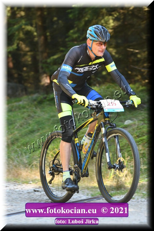 Náhled obrázku: 2021-6370-CTAuthor-239.JPG