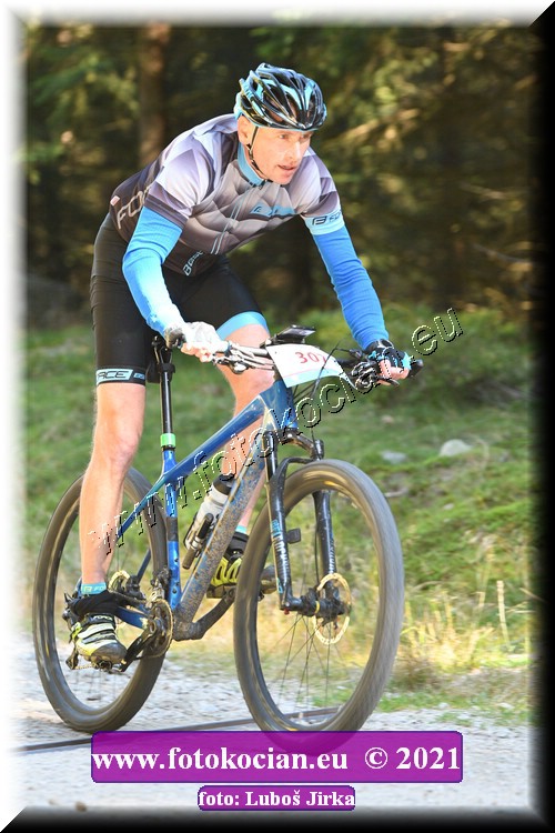 Náhled obrázku: 2021-6390-CTAuthor-307.JPG