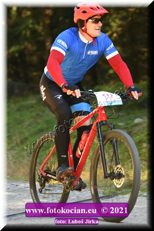 Náhled obrázku: 2021-6400-CTAuthor-512.JPG