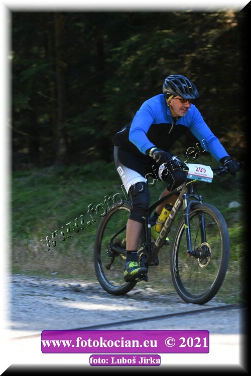 Náhled obrázku: 2021-6479-CTAuthor-209.JPG