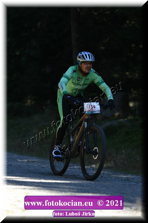 Náhled obrázku: 2021-6493-CTAuthor-359.JPG