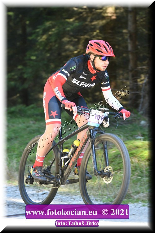 Náhled obrázku: 2021-6509-CTAuthor-1016.JPG