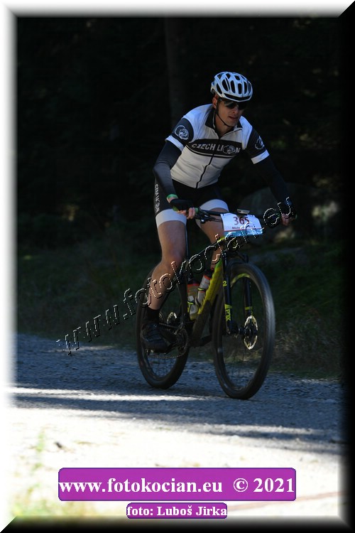 Náhled obrázku: 2021-6521-CTAuthor-365.JPG