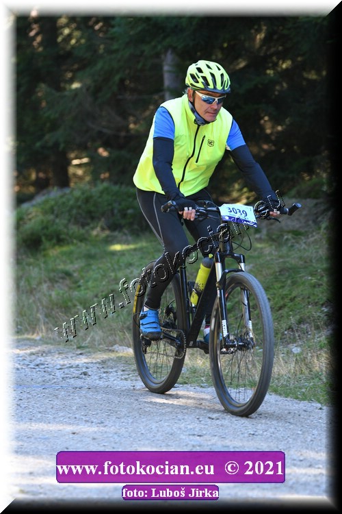 Náhled obrázku: 2021-6538-CTAuthor-3039.JPG