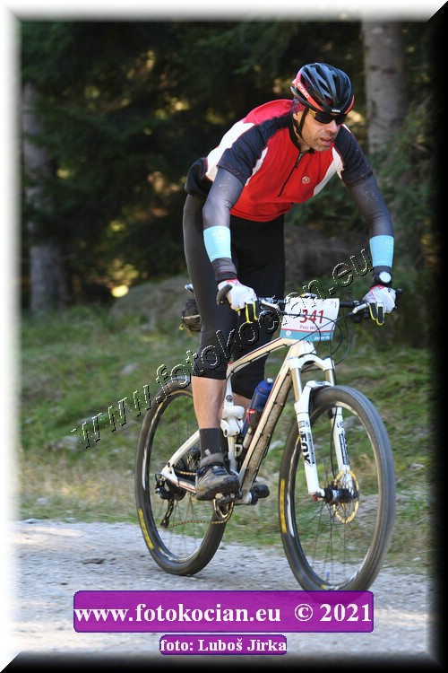 Náhled obrázku: 2021-6553-CTAuthor-341.JPG