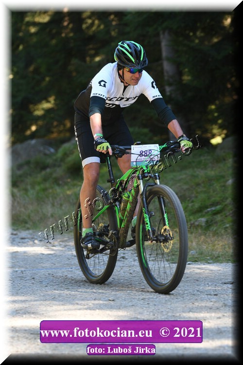 Náhled obrázku: 2021-6570-CTAuthor-888.JPG