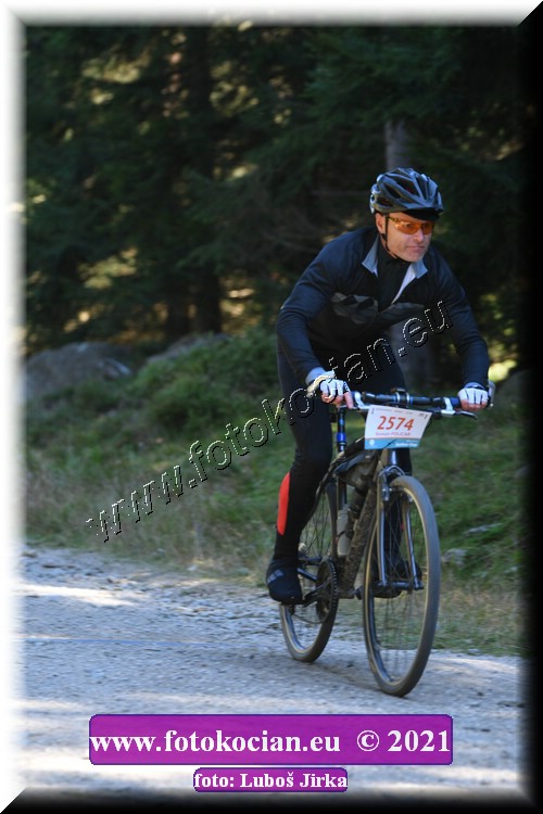 Náhled obrázku: 2021-6584-CTAuthor-2574.JPG