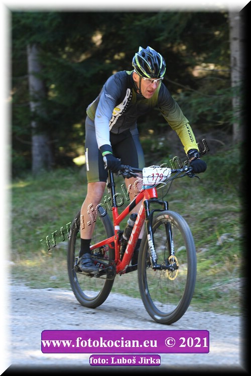 Náhled obrázku: 2021-6585-CTAuthor-179.JPG