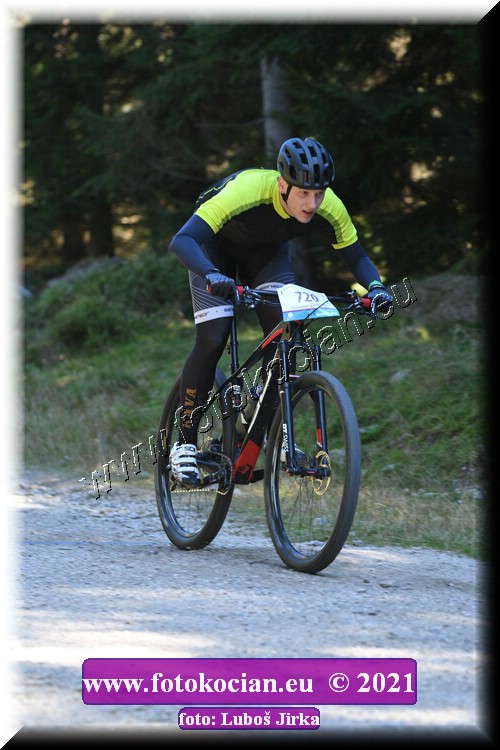 Náhled obrázku: 2021-6589-CTAuthor-720.JPG