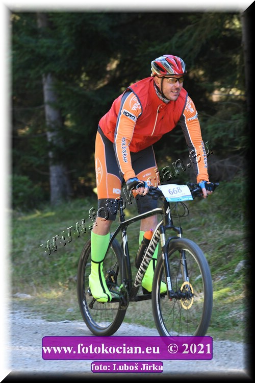 Náhled obrázku: 2021-6606-CTAuthor-668.JPG