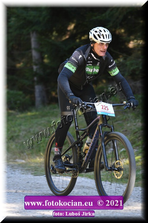 Náhled obrázku: 2021-6610-CTAuthor-225.JPG