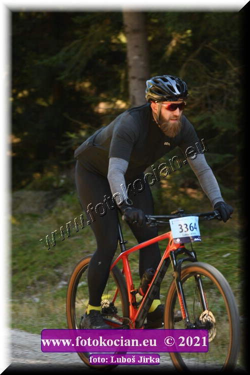 Náhled obrázku: 2021-6621-CTAuthor-3364.JPG