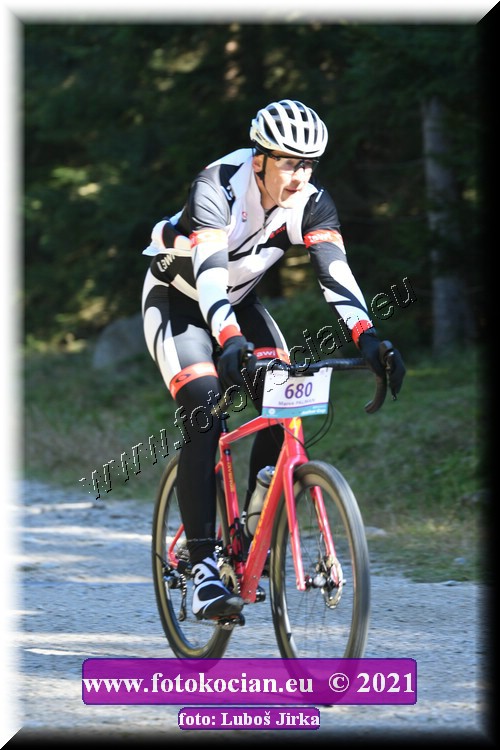 Náhled obrázku: 2021-6626-CTAuthor-680.JPG