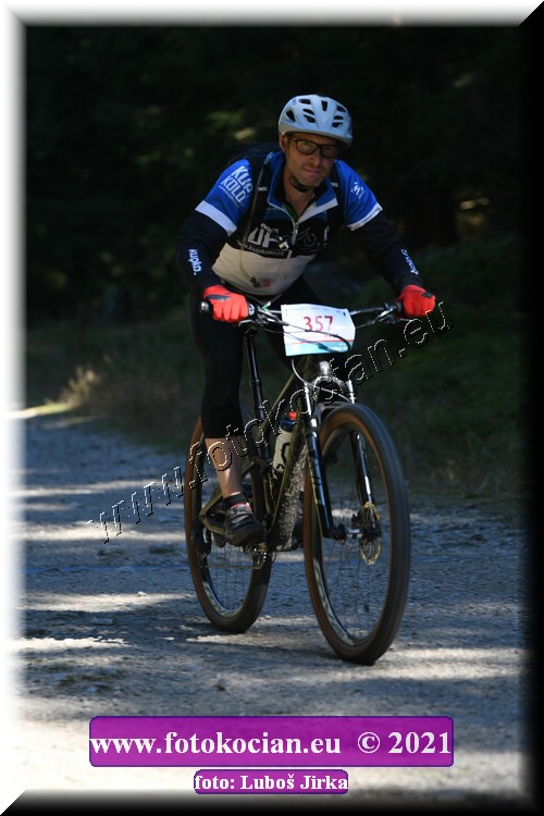 Náhled obrázku: 2021-6645-CTAuthor-357.JPG