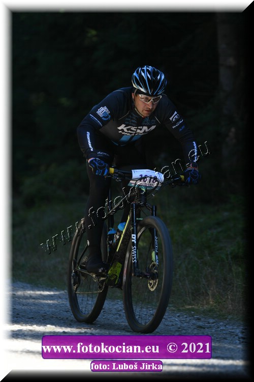 Náhled obrázku: 2021-6654-CTAuthor-1018.JPG