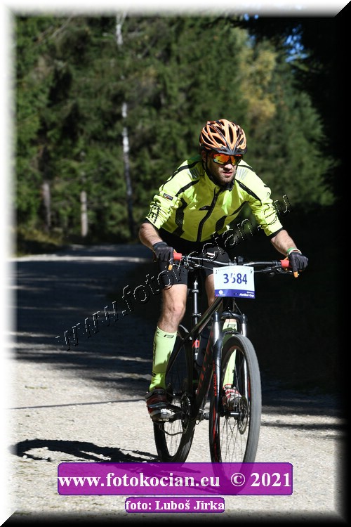 Náhled obrázku: 2021-6658-CTAuthor-3584.JPG