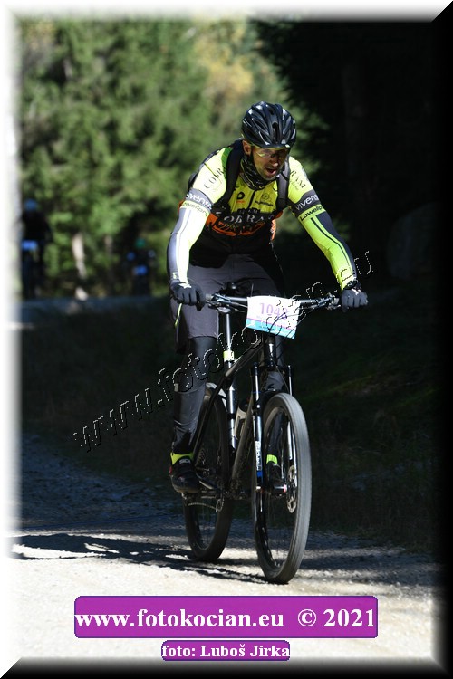 Náhled obrázku: 2021-6666-CTAuthor-1048.JPG