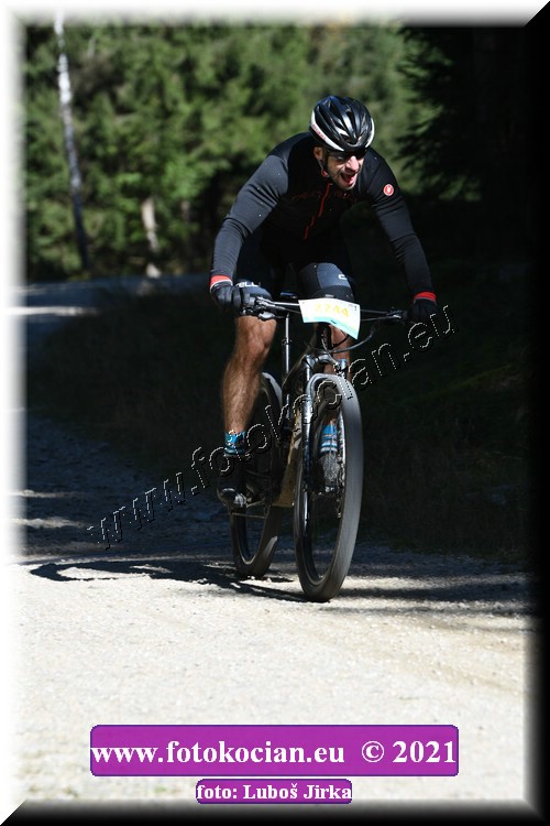 Náhled obrázku: 2021-6668-CTAuthor-2244.JPG