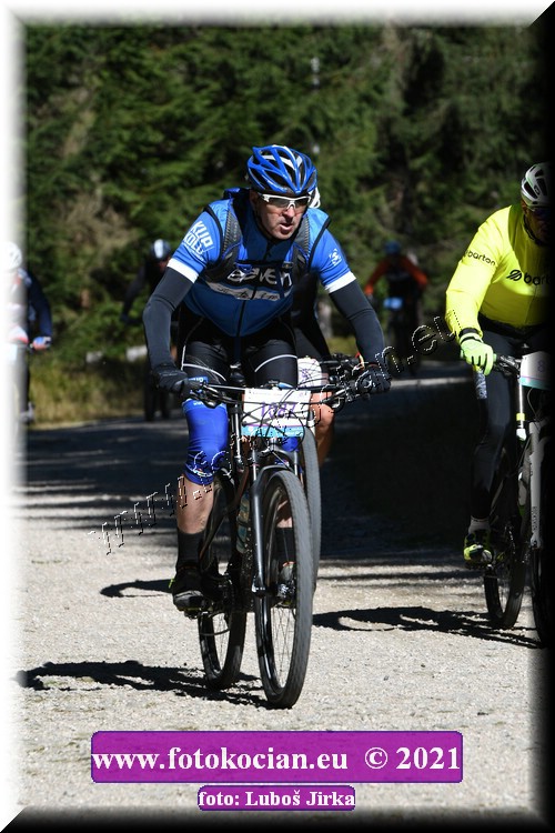 Náhled obrázku: 2021-6680-CTAuthor-1087.JPG