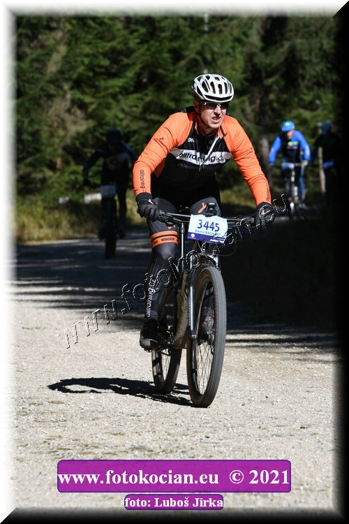 Náhled obrázku: 2021-6685-CTAuthor-3445.JPG