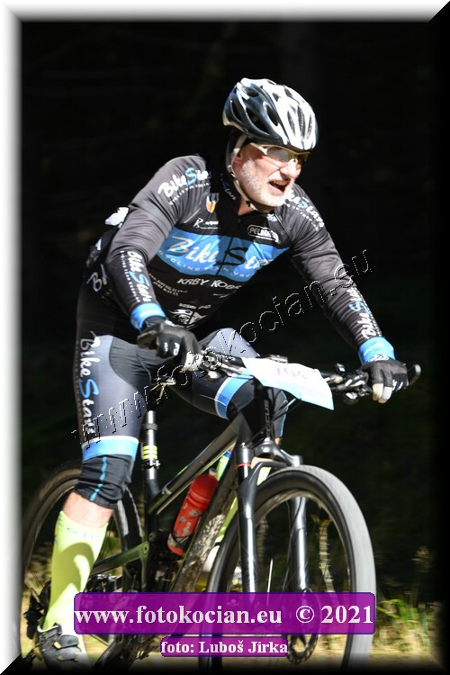 Náhled obrázku: 2021-6690-CTAuthor-704.JPG