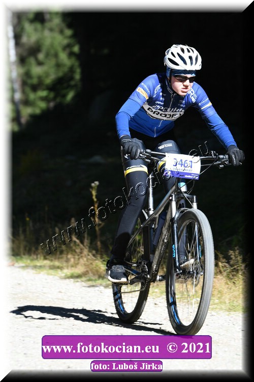 Náhled obrázku: 2021-6697-CTAuthor-3461.JPG