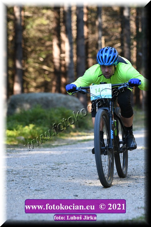 Náhled obrázku: 2021-6742-CTAuthor-1444.JPG