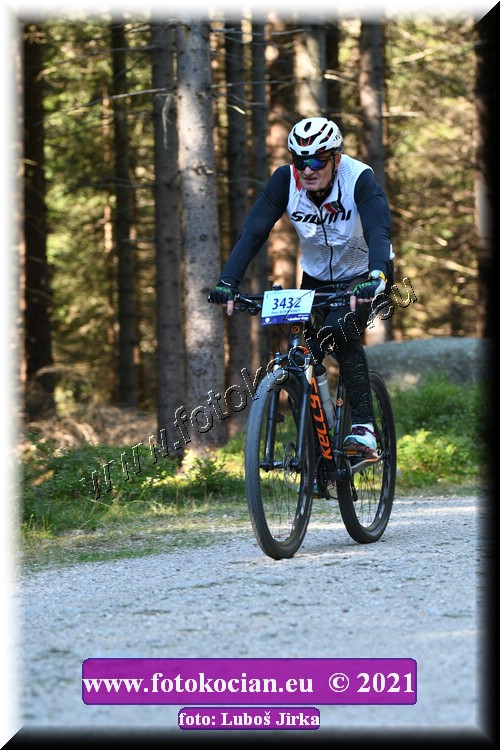 Náhled obrázku: 2021-6762-CTAuthor-3432.JPG