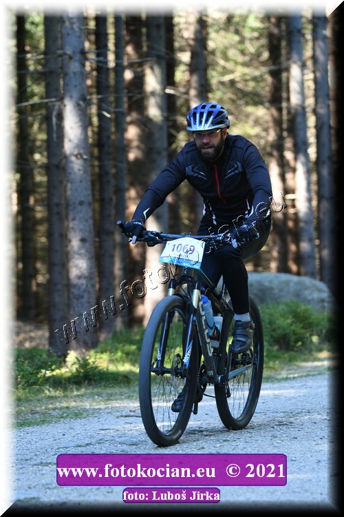 Náhled obrázku: 2021-6771-CTAuthor-1069.JPG