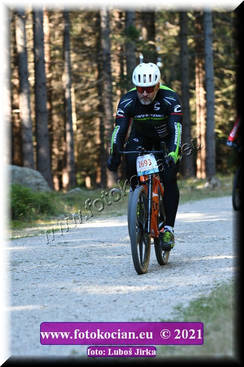 Náhled obrázku: 2021-6797-CTAuthor-2693.JPG