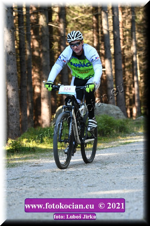 Náhled obrázku: 2021-6818-CTAuthor-324.JPG