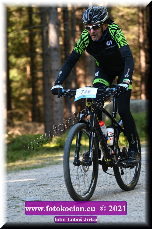 Náhled obrázku: 2021-6831-CTAuthor-736.JPG