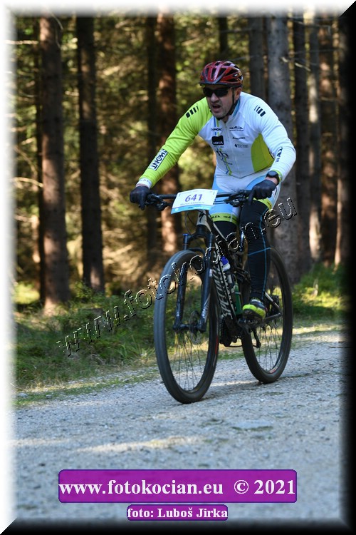 Náhled obrázku: 2021-6884-CTAuthor-641.JPG