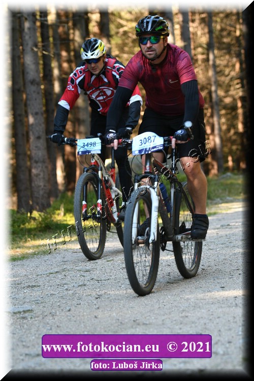 Náhled obrázku: 2021-6889-CTAuthor-3087,3498.JPG