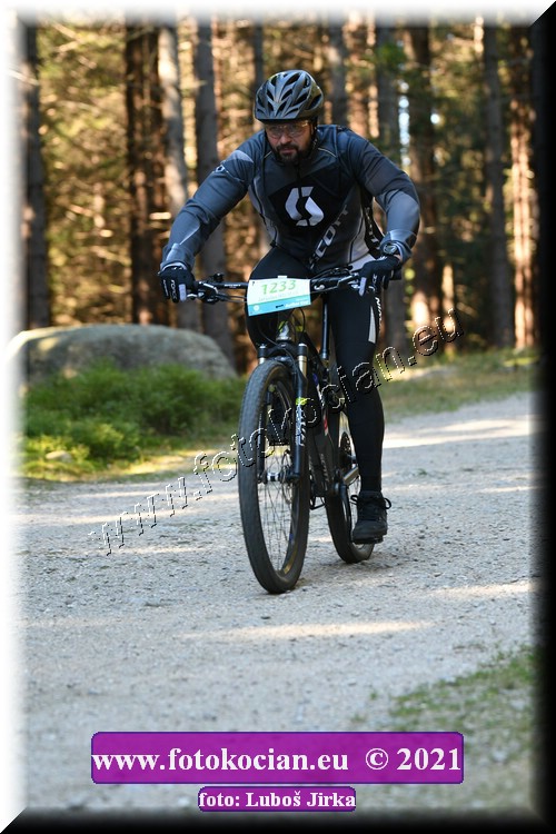 Náhled obrázku: 2021-6890-CTAuthor-1233.JPG