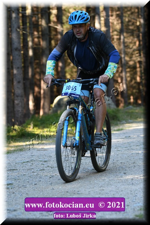 Náhled obrázku: 2021-6898-CTAuthor-3065.JPG