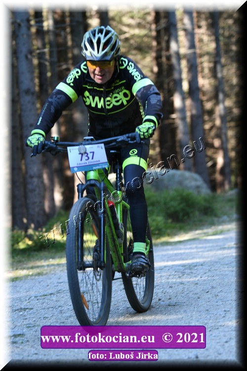 Náhled obrázku: 2021-6974-CTAuthor-737.JPG