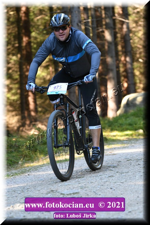 Náhled obrázku: 2021-6979-CTAuthor-975.JPG