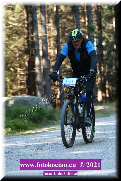 Náhled obrázku: 2021-7004-CTAuthor-3281.JPG