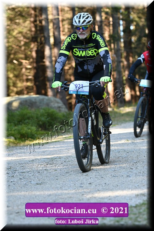 Náhled obrázku: 2021-7018-CTAuthor-921.JPG