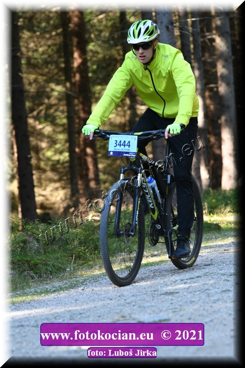 Náhled obrázku: 2021-7025-CTAuthor-3444.JPG